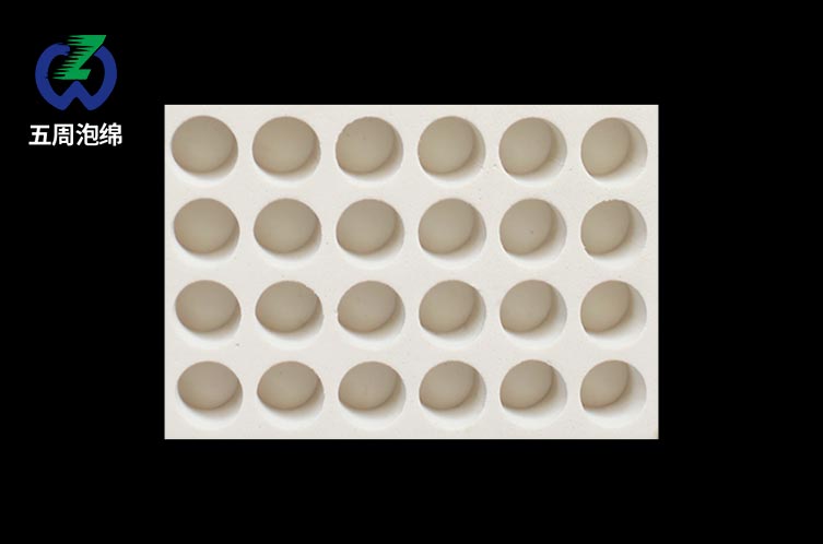 當(dāng)然，以下是5個(gè)吸引眼球的文章標(biāo)題，以“EVA材質(zhì)”作為獨(dú)特賣點(diǎn)：